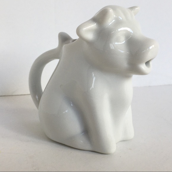 cow creamer white porcelain 3" tall EUC milk farm animals - Picture 5 of 10